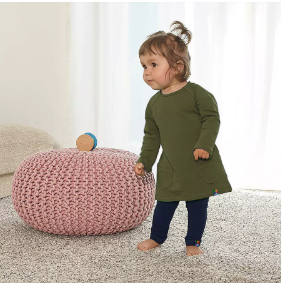 Sukienki dla niemowląt – jak wybierać z dbałością o komfort maluszka?
